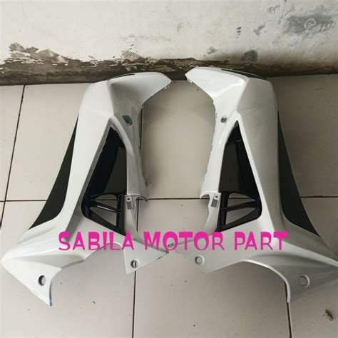 Jual Full Set Cover Sayap Depan Honda Supra X R Batman Warna Hitam