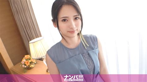 「マジ軟派、初撮。 1999 【結婚式帰りの美少女】代官山で、清楚な色白美少女をナンパ！2年間全くsexをしていないオンナは、キスをした途端に