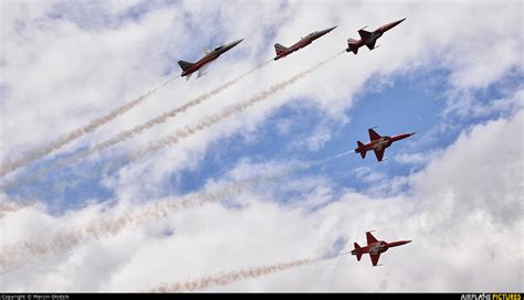 J Switzerland Air Force Patrouille Suisse Northrop F E Tiger