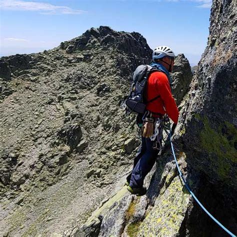 GREDOS Catedral Ridge Guided Climb Mountain Guide Spain