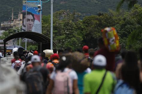 Colombia Y Venezuela Acordaron Abrir El Paso Vehicular De Todas Las