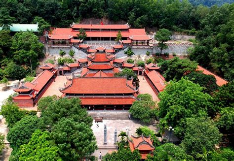 Experience visiting Giong Temple in Soc Son, Hanoi