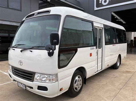 2011 TOYOTA COASTER BUS - Racecourse Motor Company