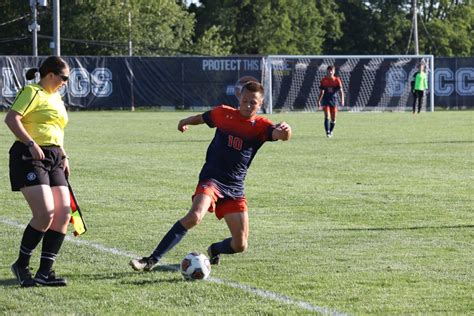 Mahomet Seymour Soccer Sets School Win Record Heads To Regional