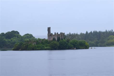 17 Abandoned Castles in Ireland to See in 2024