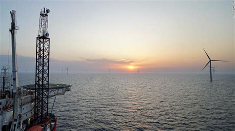 The Worlds Largest Offshore Wind Farm Is Nearly Complete It Can Power 1 Million Homes