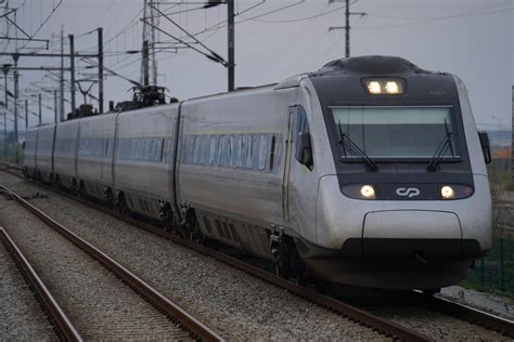 Series 4000 の写真 鉄道写真投稿サイトtrain Directory