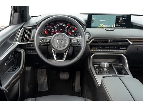 2025 Mazda CX-90 PHEV: 72 Interior Photos | U.S. News