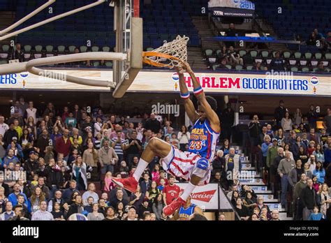 Calgary Ab Canada 3rd Mar 2016 The Famous Harlem Globetrotters