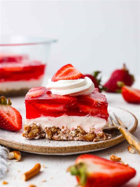 Strawberry Pretzel Salad Recipe The Recipe Critic Red Chiles