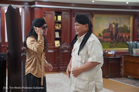 Gus Miftah Hadiahkan Prabowo Blankon Jenderal Sudirman Ini Maknanya