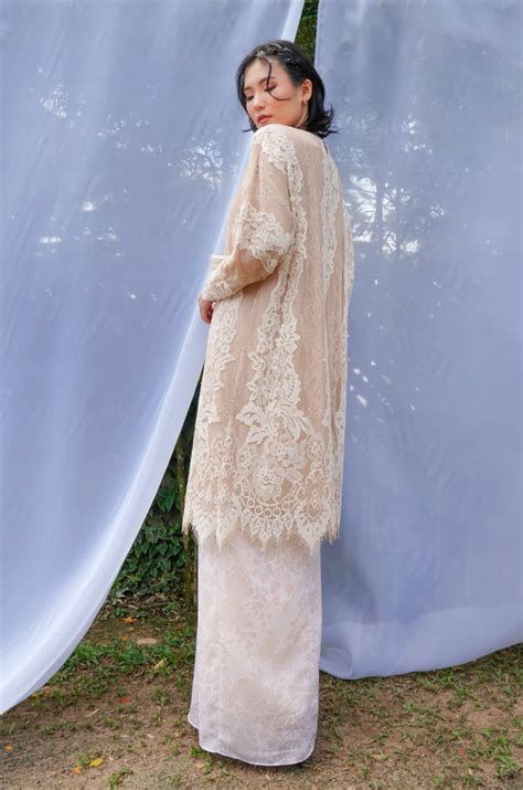 RENDA SERIES KIRANA SET NUDE Maroon Red