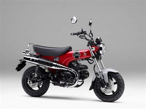 2023 Honda St125 Dax First Look A Dozen Fast Facts 21 Photos