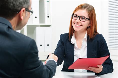 Paper CÓmo Ser Exitoso En Una Entrevista De Trabajo En Tan Solo 10 Pasos