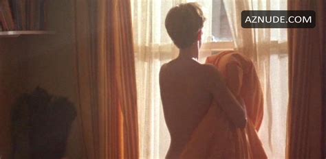 THE TALL GUY NUDE SCENES AZNude