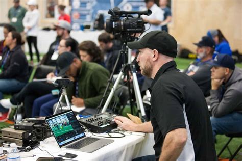 softball coaching clinics  art  coaching softball