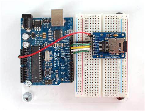 Datalogger et carte Arduino Micro contrôleurs Arduino en Physique