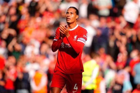 Van Dijk Kembali Reputasi Pertahanan Terbaik Dunia Sinar Harian