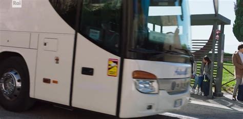 IMCDb Org 2005 Setra S 415 GT HD In Che Dio Ci Aiuti Convent