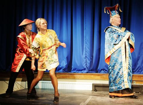 Aladdin 2010 Faringdon Dramatic Society Fds