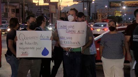 Bloquean Avenida Lincoln Por Escasez De Agua En Monterrey ABC Noticias