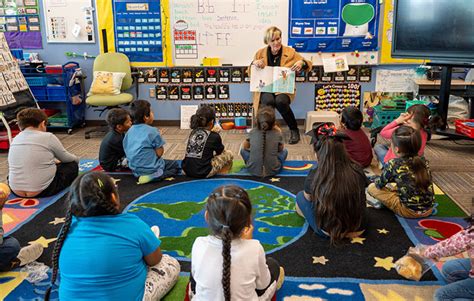 Read Across America Week Promotes The Joy Of Reading Bacadloay Azhi