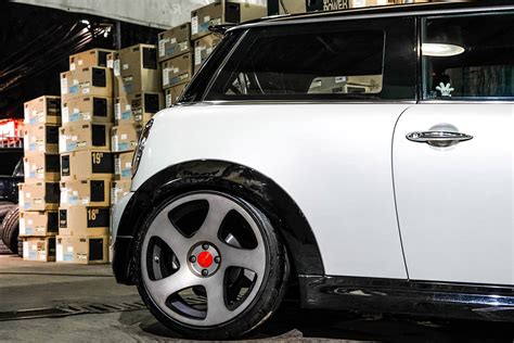 Permaisuri Accelera Alpha Rotiform Tmb On Mini Cooper R