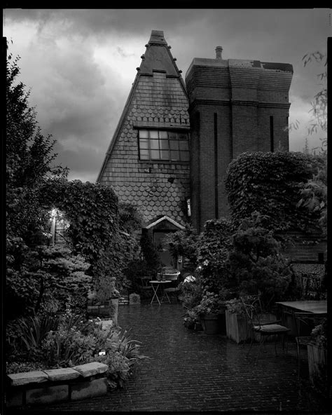 Acr40912414760384-2895327 – Enchanted Living Magazine