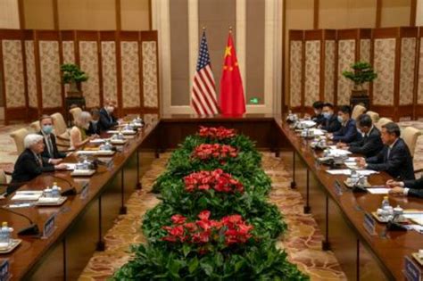 写真：米長官、中国副首相と会談 協力強化、対話継続で合意 共同通信 ニュース 沖縄タイムス＋プラス