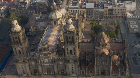 Catedral Metropolitana De La Cdmx Alertan Por Fraudes En Tours Uno Tv