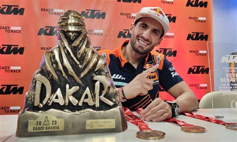 Kevin Benavides podría perderse el Rally Dakar 2024 por una lesión La