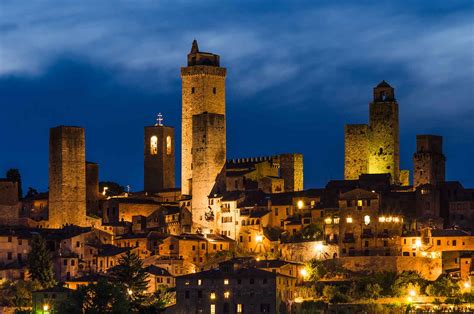 Arqueólogo Limpe o quarto Sinewi fuori porta san gimignano Opiáceos Golpe º