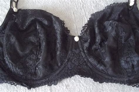 Victorias Secret Jezebel Black Lace Underwire Bra Se… Gem