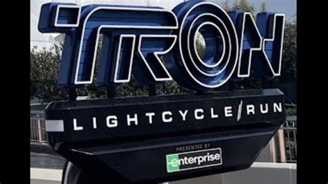 Tron Lightcycle Run Disney S Magic Kingdom Tron At Walt Disney