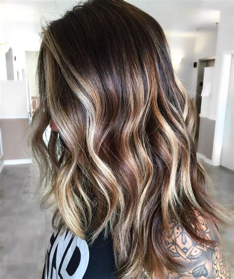 20 Estilos De Aparência Natural Morena Balayage Cor