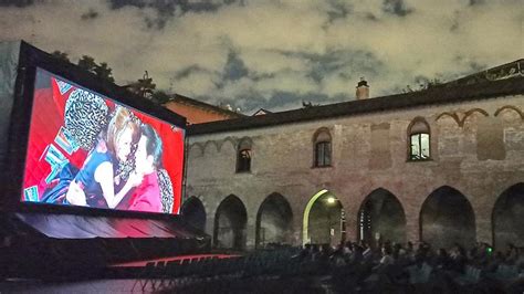 Cinema Destate A Milano Aprono Le Arene Allaperto La Stampa