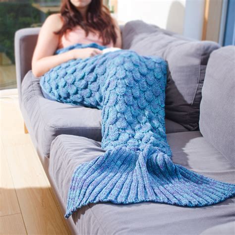 Cozy Knitted Mermaid Tail Blanket