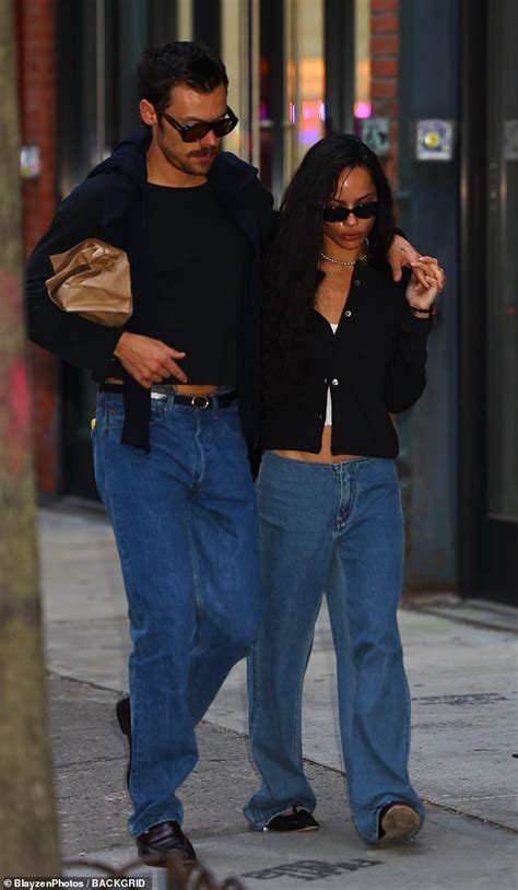 Hot New Couple Harry Styles And Zoe Kravitz Can T Stop Stepping Out In