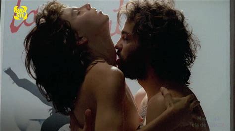 Nude video celebs Lídia Brondi nude Rádio Pirata