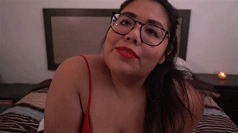 Tara Daily Life Bikini Sneezing