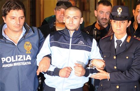 Napoli Il Killer Laureato Che Confessa Nella Sua Tesi Di Aver Commesso