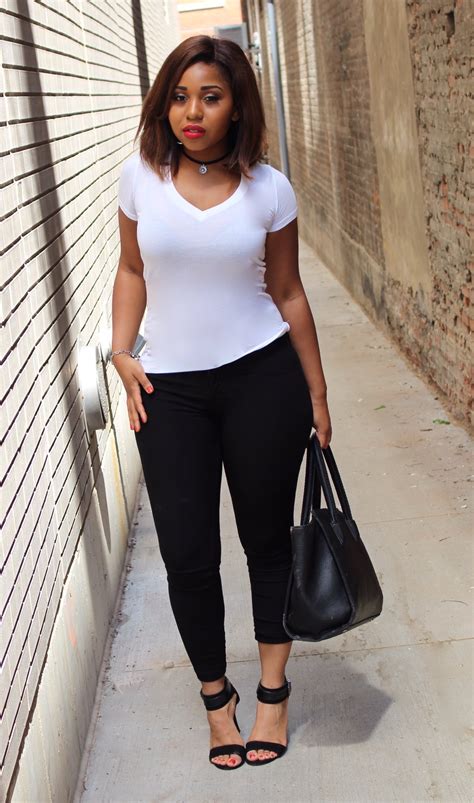 Somara Theodore's feet