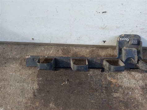 Ford Focus Mk Rear Bumper Centre Support Bracket