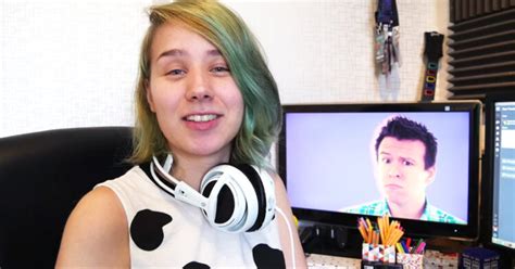 Hot Sexy Evelin Molander Bikini Pics