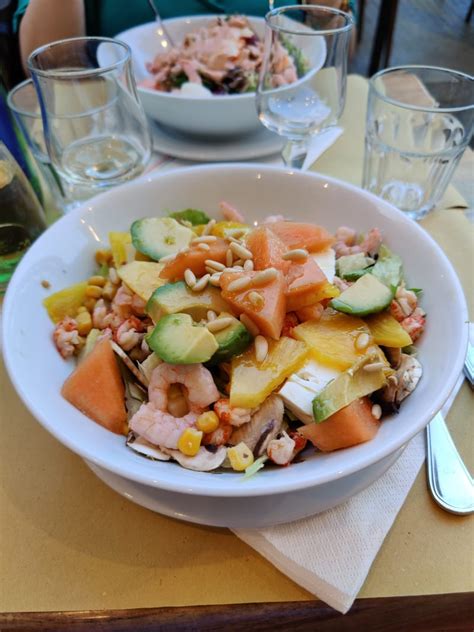 L Insalata Ricca Piazza Risorgimento A Roma Menu Prezzi Immagini