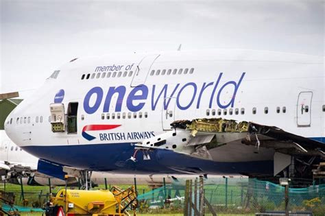 Jumbos In The Scrapyard How A Retired Boeing 747 Is Dismantled