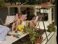 Naked Caroline Schneider in Hässliche Vaterliebe und ihre Lippen