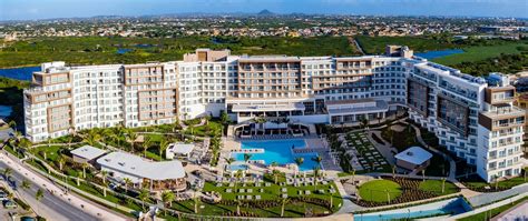 Embassy Suites By Hilton Aruba Resort Hotel In Noord Aruba The Vendry