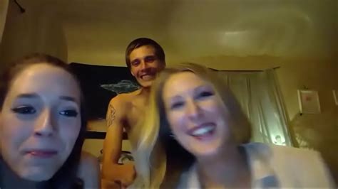 Webcam Show With Threesome Leads To Cumming Twice Xnxx