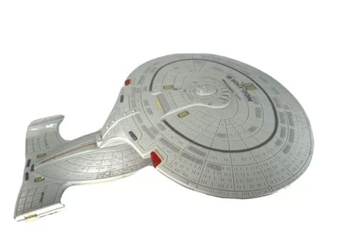 Star Trek U S S Enterprise Ncc D Playmates Paramount